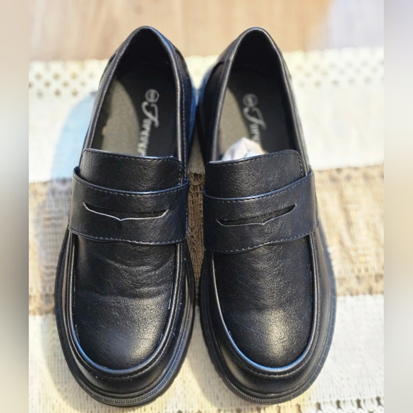 ... - Picture 4 of 5